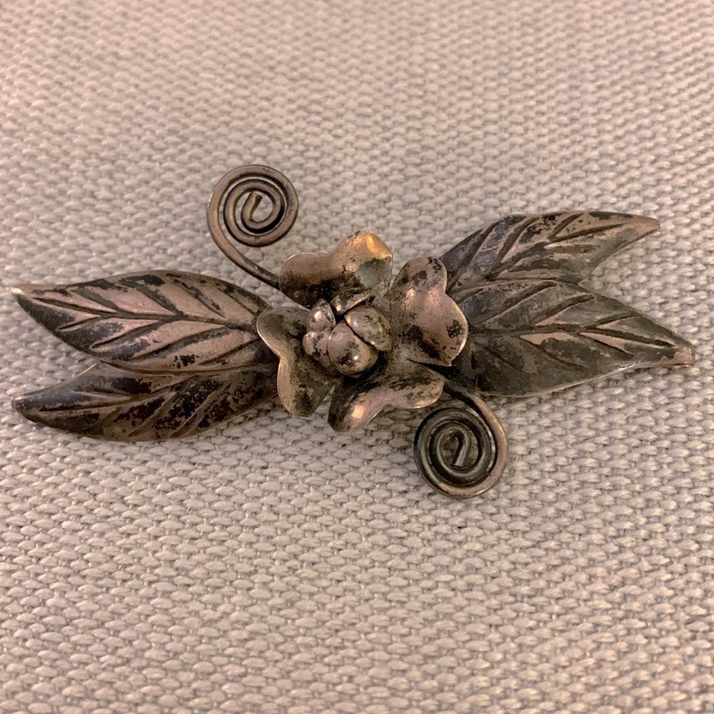 Vintage hand made sterling silver rose brooch!